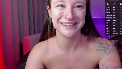 _lorra online show from September 28, 7:19 pm