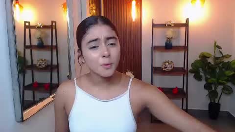 Lucy online show from July 3, 12:44 pm