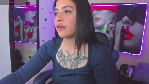 luna torres online show from May 18, 1:39 pm
