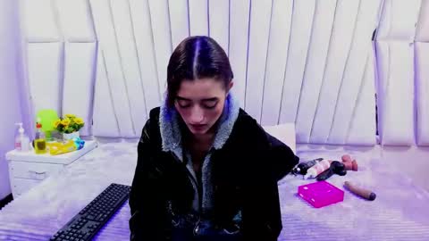 maleja online show from November 4, 2:49 am