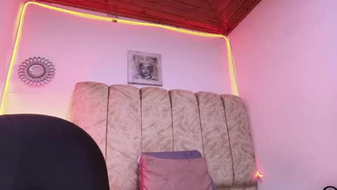 _marcela__ online show from April 21, 11:17 am