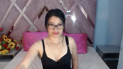 _mariana_1 online show from January 24, 3:45 pm