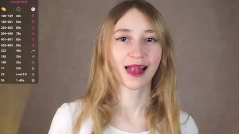  Gwen  online show from October 3, 3:33 am