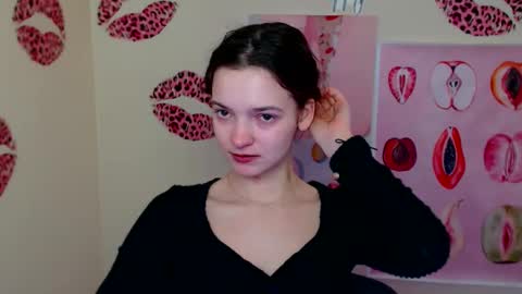 Susie online show from February 21, 1:12 pm