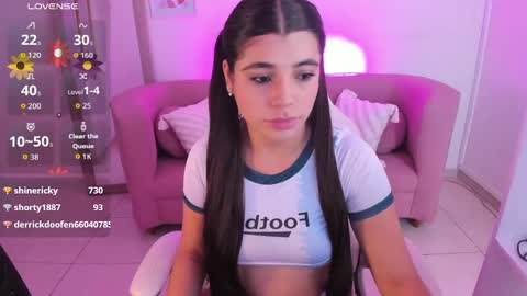  MIa blue 18  online show from October 20, 6:55 pm