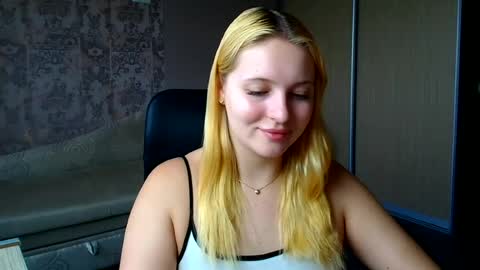 Melanie online show from July 11, 11:54 am