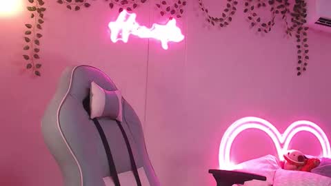 Hinata 3 online show from March 7, 4:58 pm