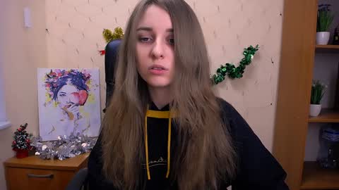 Snapshot of _nicole_new chatting on January 3, 12:30 pm Nica online show from January 3, 12:30 pm