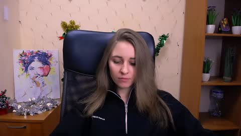 Snapshot of _nicole_new chatting on December 30, 2:40 pm Nica online show from December 30, 2:40 pm