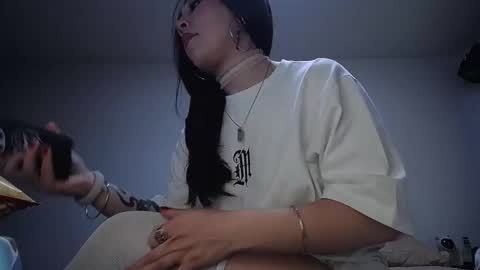 Paris online show from March 17, 9:30 pm