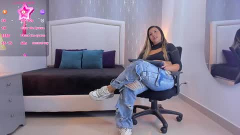  peach1  online show from September 10, 3:12 pm