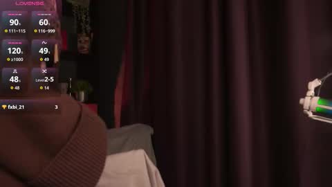 Maisie online show from October 4, 10:03 pm