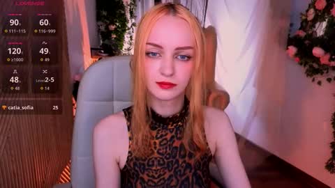 Maisie online show from November 26, 10:11 pm