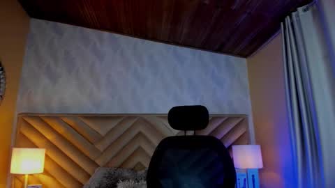 Snapshot of _raven_black chatting on October 11, 2:31 pm Raven online show from October 11, 2:31 pm