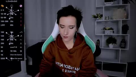 Rein online show from November 14, 8:09 pm