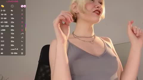 Eve online show from November 10, 4:24 pm