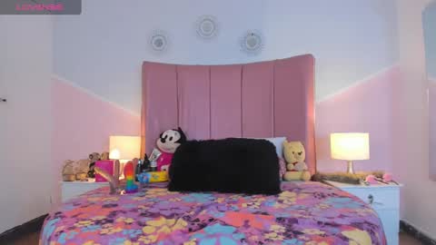 Snapshot of _samara_conner chatting on October 13, 11:07 pm Samara online show from October 13, 11:07 pm