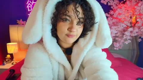 Sara online show from April 9, 5:21 am