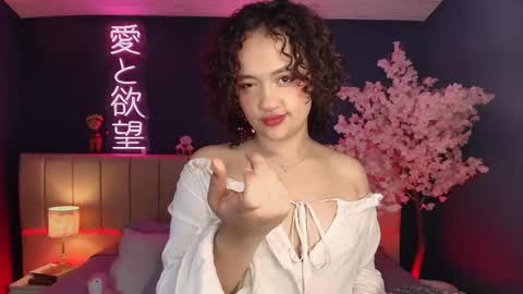 Sara online show from February 15, 7:51 am