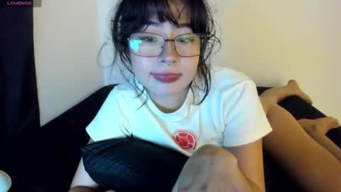 Chloee online show from July 16, 2:27 am