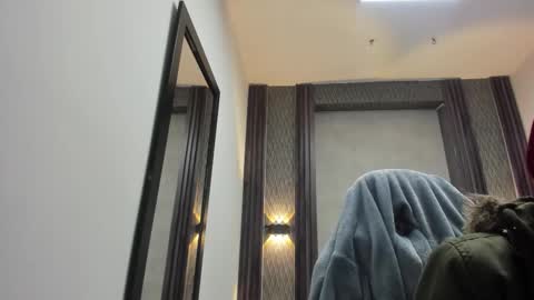 Selene online show from March 15, 1:29 am