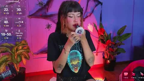 _sharlotte777 online show from November 4, 2:33 pm