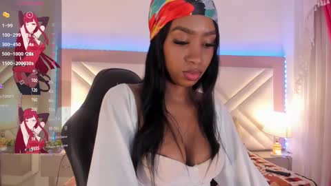 Shayra online show from February 25, 2:59 pm