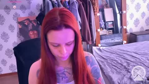 Alice online show from May 1, 1:03 pm