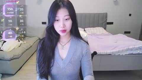 Snapshot of _smileflower_ chatting on February 1, 3:19 am winni online show from February 1, 3:19 am