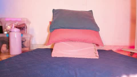 susy online show from November 8, 12:21 pm