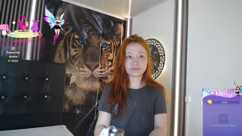 Sweet Briana online show from December 17, 12:31 pm