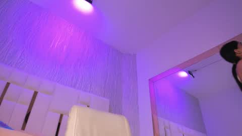 Rousse  online show from February 11, 9:05 pm