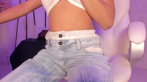 Rousse  online show from February 14, 7:54 pm