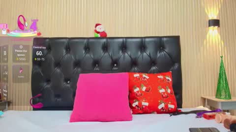 Veronica  online show from December 18, 5:12 am