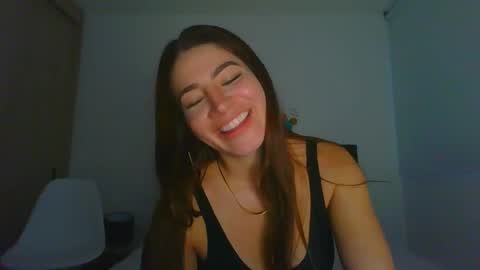 Violeta  online show from February 14, 10:36 pm