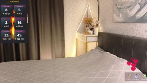 Jasmine online show from November 12, 7:50 am