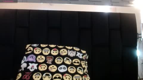 Yuyi online show from September 9, 12:27 pm