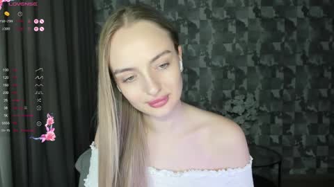 Adelina online show from March 30, 4:39 pm