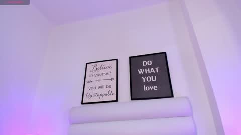 abbey_walker online show from March 3, 11:16 am