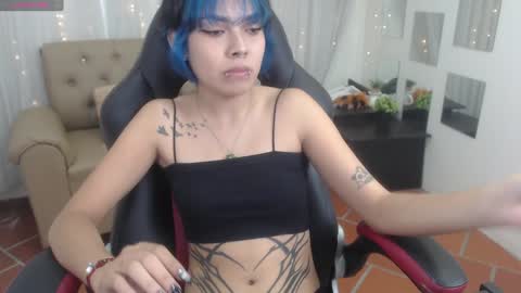 Abbi online show from December 6, 7:33 pm