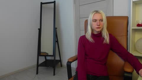 Snapshot of abby_laker chatting on October 13, 1:25 pm ABBY LAKER online show from October 13, 1:25 pm
