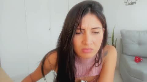 Laura  online show from November 26, 5:36 pm