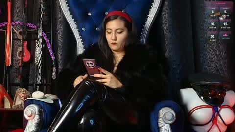 Miss Abby online show from April 4, 5:06 am