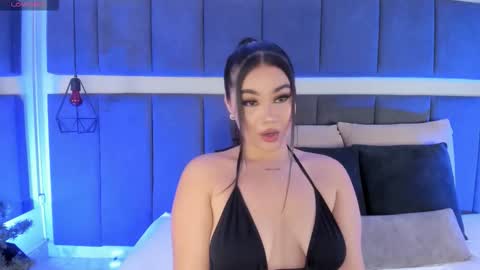 Snapshot of adaa_stone chatting on September 15, 3:26 am Adaa online show from September 15, 3:26 am
