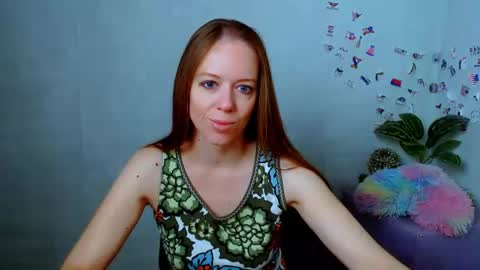 adamais_ online show from July 14, 2:49 am