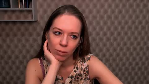 adamais_ online show from March 2, 7:10 am