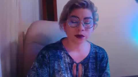 adan_romanoff online show from April 8, 7:32 am