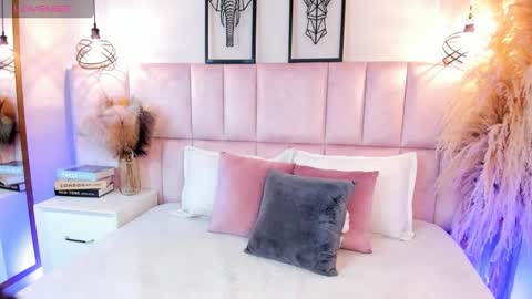 adara_carter_ online show from January 15, 6:19 am