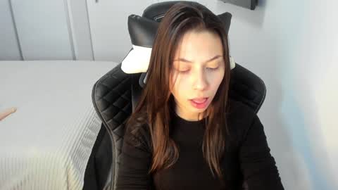 Adda online show from December 5, 8:11 pm