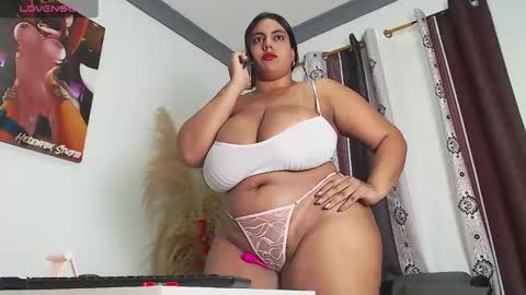 adelamorales online show from February 5, 5:32 pm